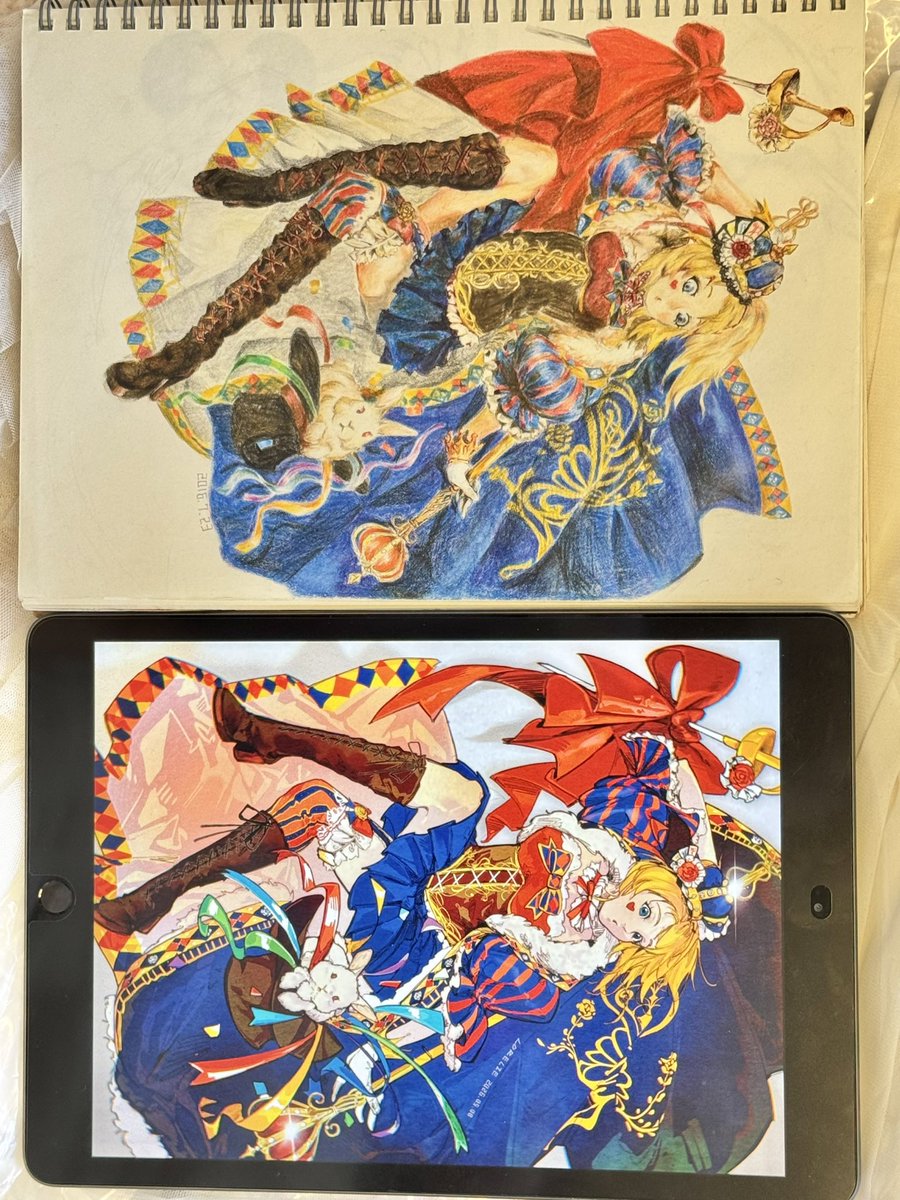 Lorelie_VV's tweet photo. Recently I recreated my artwork from 10+years ago… not much progress, but I really admire my patience and passion for everything was drawn by hand before😆
#DrawThisAgain #fanart https://t.co/knoAanmbuv
