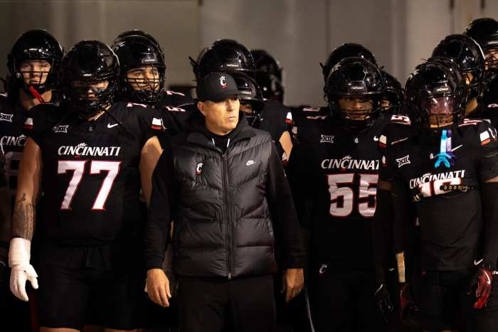 CoachShanley's tweet photo. Big thanks to @GoBearcatsFB and @TheGuruStew for stopping by to recruit Lafayette Jeff Football this morning.  #AGNB https://t.co/6Iw2kwTLtX