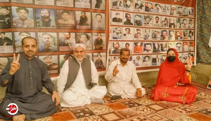 DailySangar's tweet photo. بلوچستان میں جبری گمشدگیوں کے خلاف وائس فار بلوچ مسنگ پرسنز (وی بی ایم پی) کا احتجاجی کیمپ 6164ویں روز بھی جاری رہا۔
#dailysangar #Balochistan #PakistanArmy #EndEnforcedDisappearances #BalochGenocide #VBMP
https://t.co/ppqAstiJN4 https://t.co/IYtufQRP4d