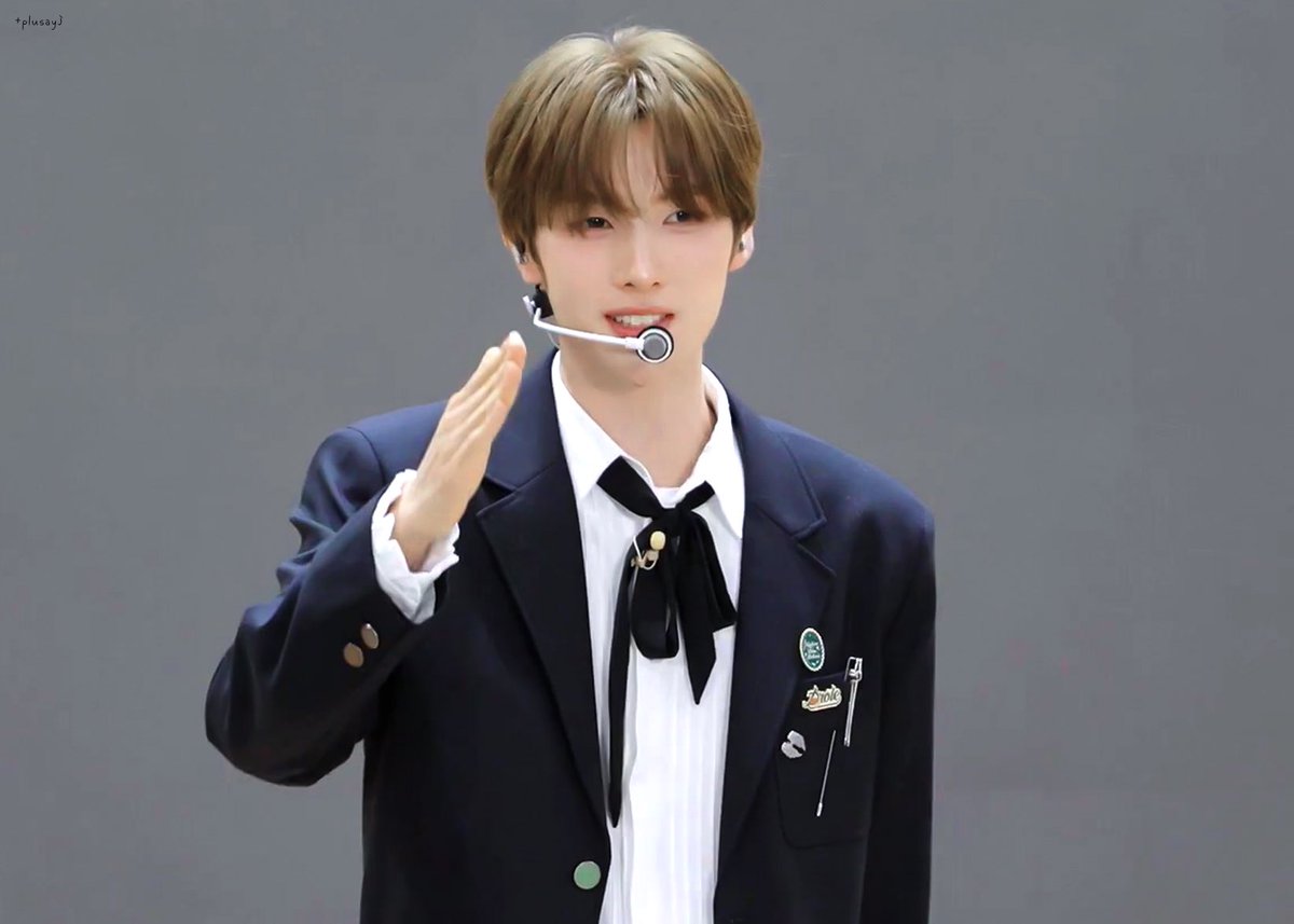plusaㅊㅋ tweet media