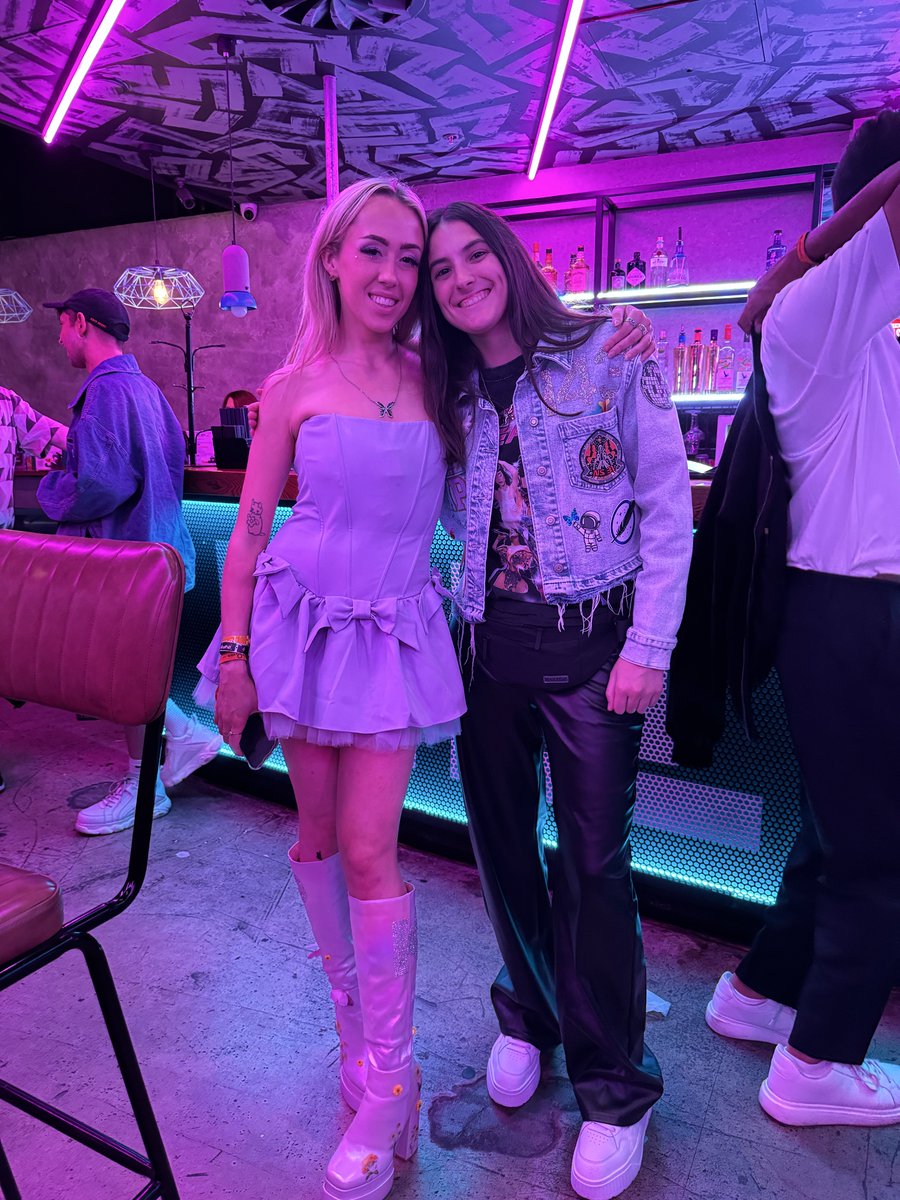 KATIE PERRY tweet media