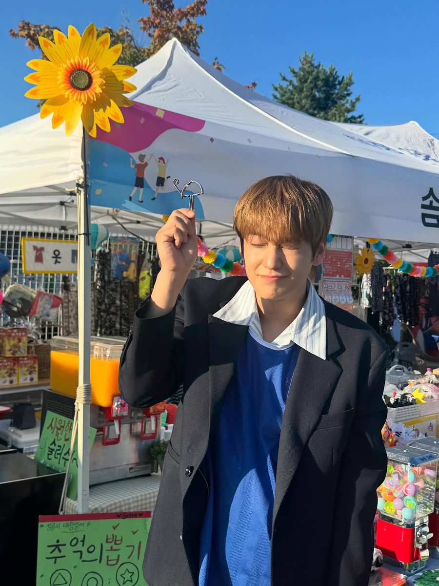 💌 tweet media