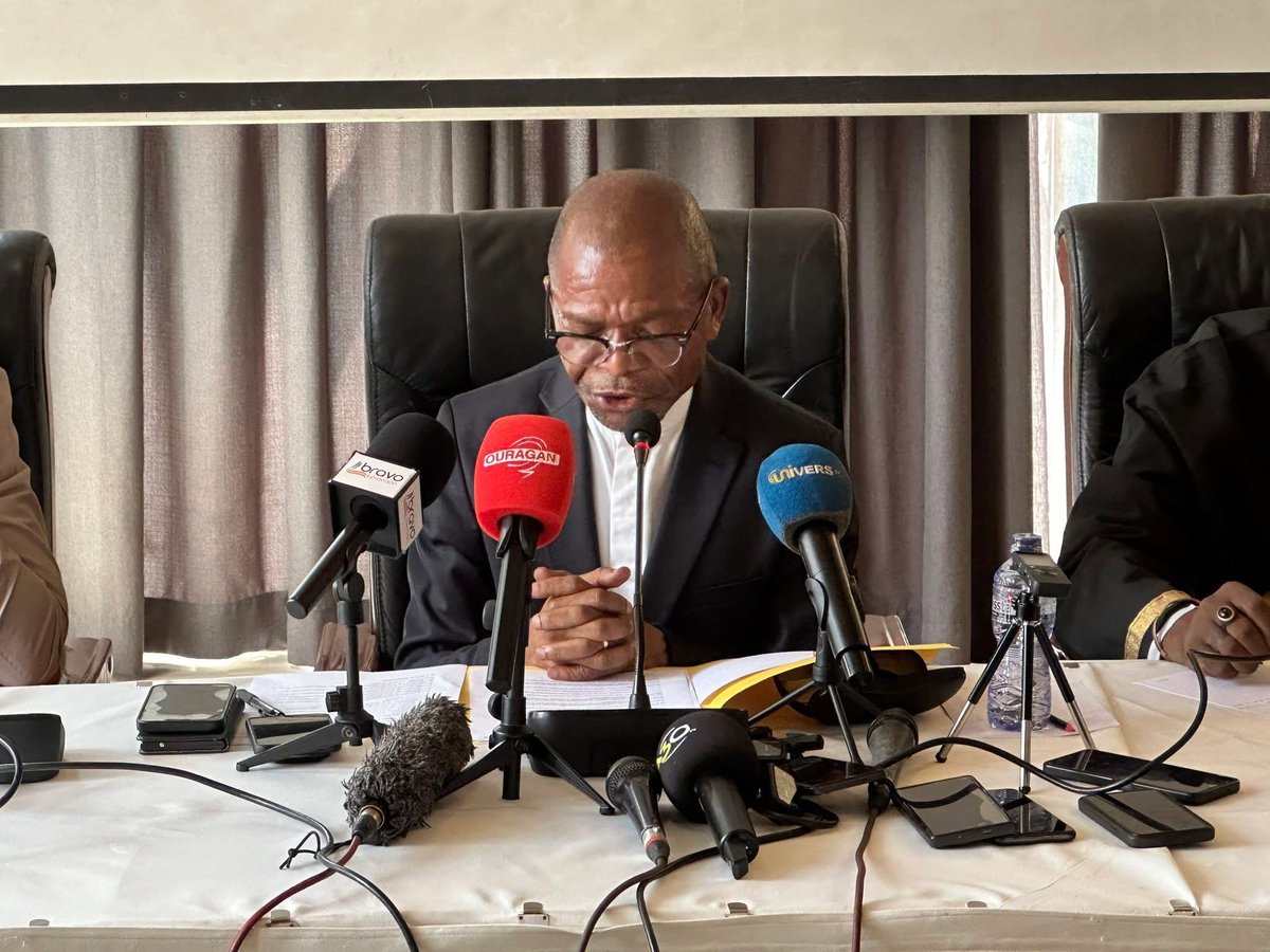 Steve Wembi tweet media
