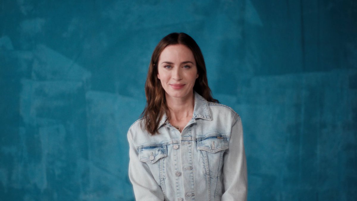 emily blunt's manager tweet media