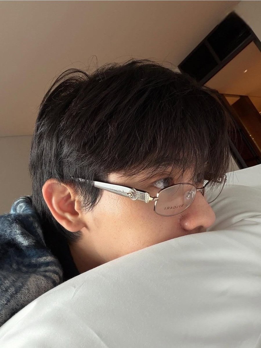 น้องไป๋ tweet media