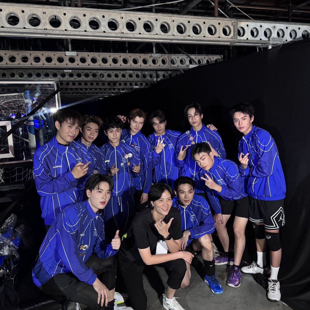 DIAMOND OFFICIAL tweet media