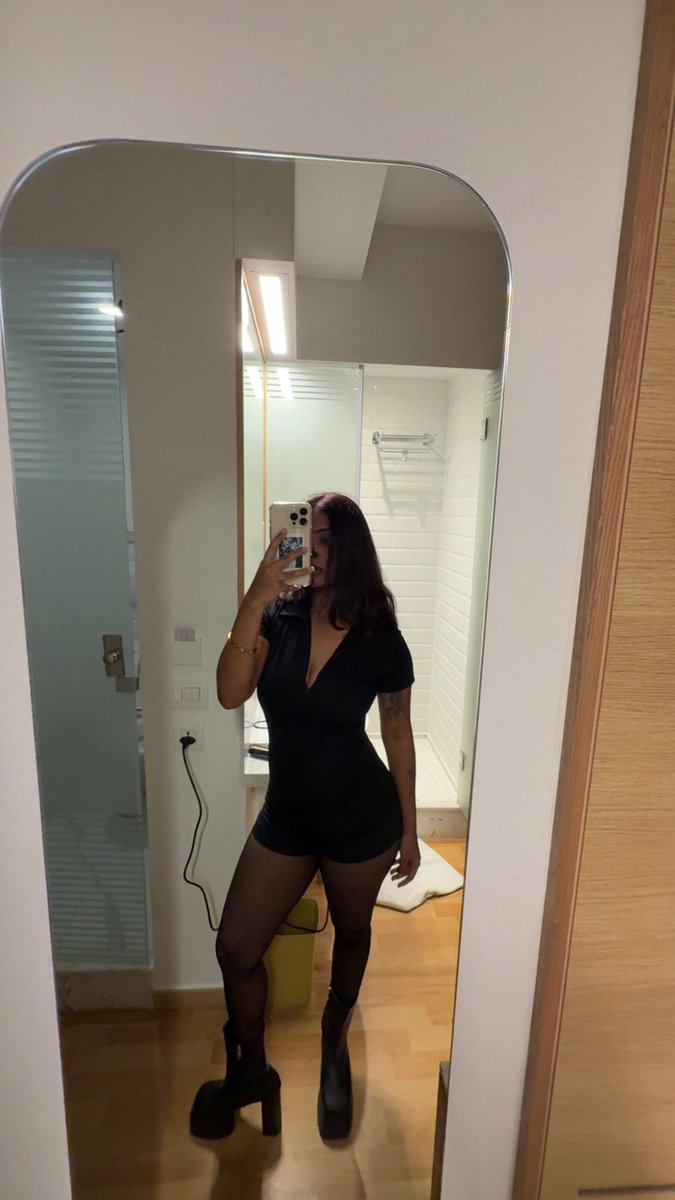 Goddess Anusha 👑 tweet media