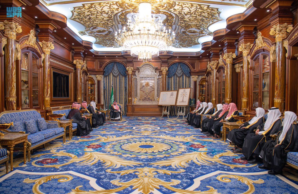 HRHMBNSALMAAN's tweet photo. سمو #ولي_الع��د يستقبل مساء أمس وفد تكريم #خادم_الحرمين_الشريفين نظير دعمه ورعايته لجمعيات تحفيظ القرآن الكريم في المملكة.

https://t.co/2RjUC7Z6fT https://t.co/UZAmC4gjnH