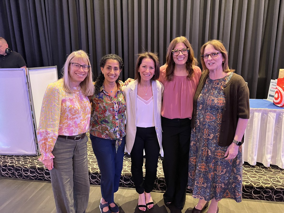 OceansideFed's tweet photo. Thank you to all of our members that attended yesterday's OFT Party, and congratulations to all of our retirees and newly tenured teachers! https://t.co/jxn4X9LwbR