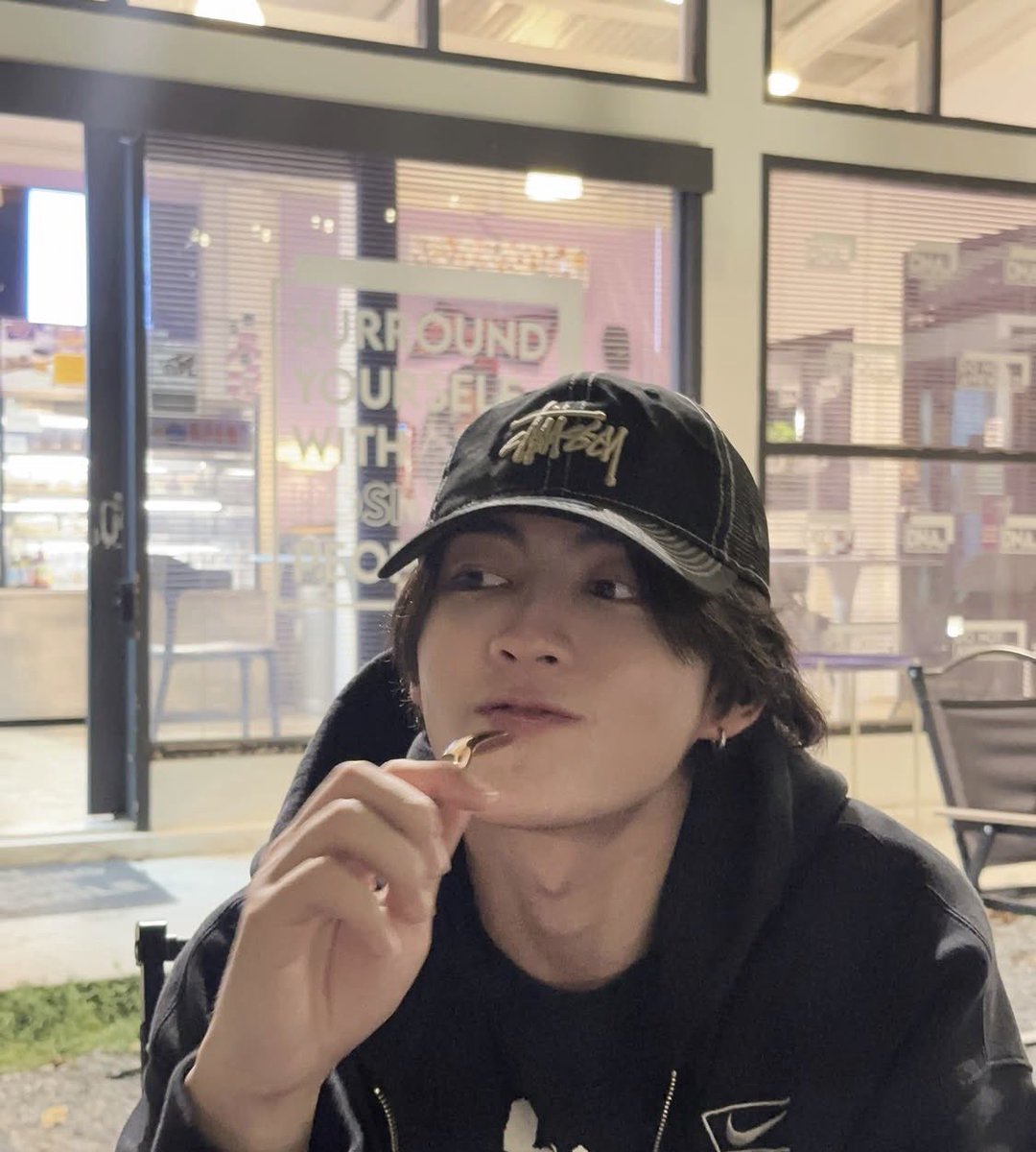 `ꕁpikkaaaa-od2j♡ tweet media