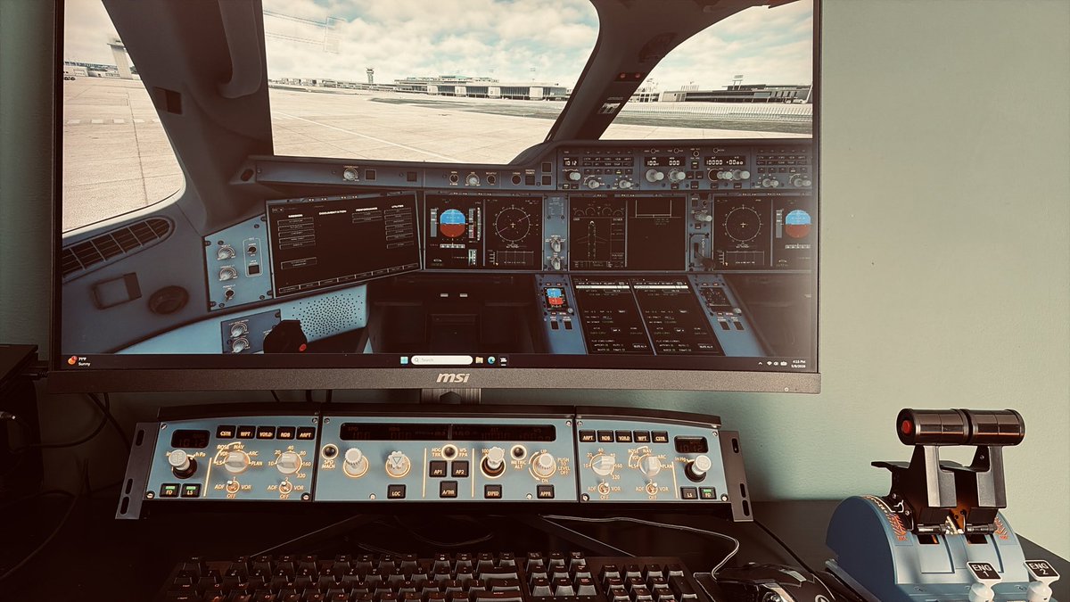 trijetz's tweet photo. WinCtrl 3X0 Glareshield 🤩 https://t.co/ILUwAsJcXt