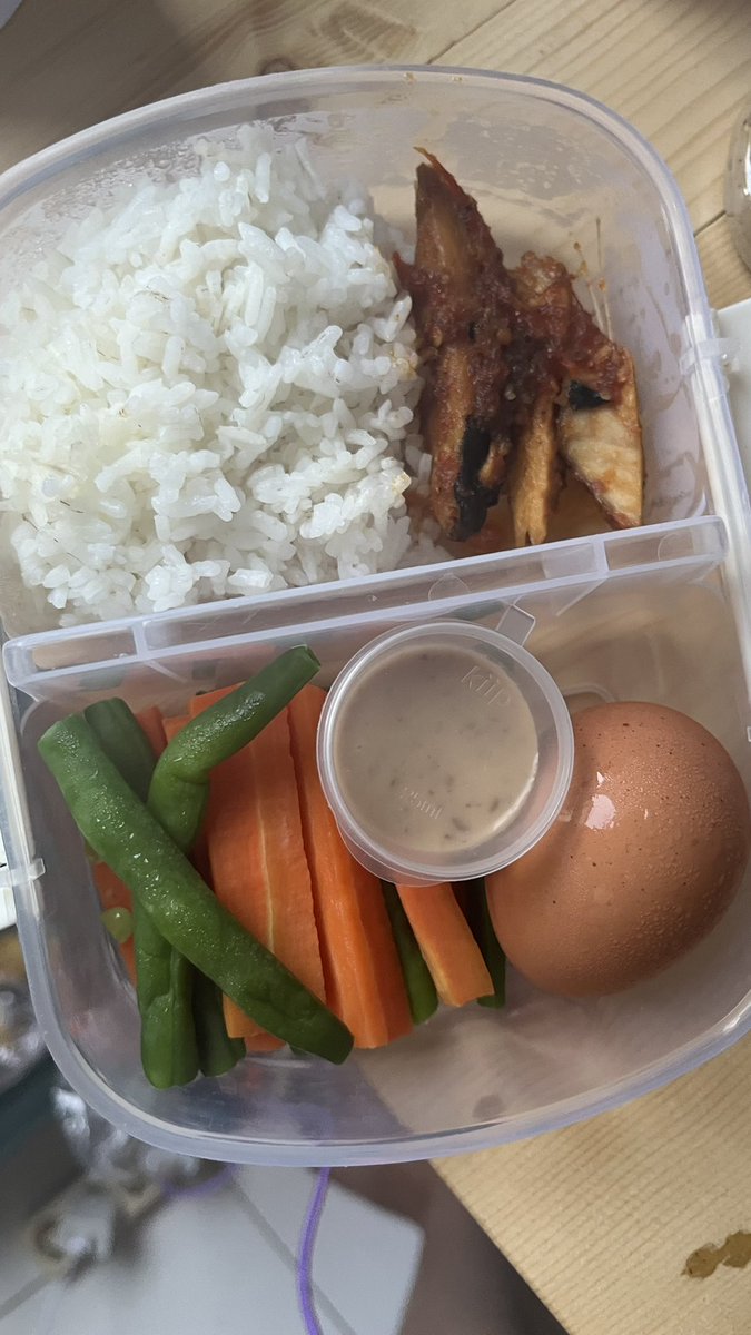 ameeliha's tweet photo. bonusnya pupita jd tiap hari pdhl sebelumnya bisa 3-4 hari sekali🥲 MAKIN SENENGGG https://t.co/YlJAetNCis