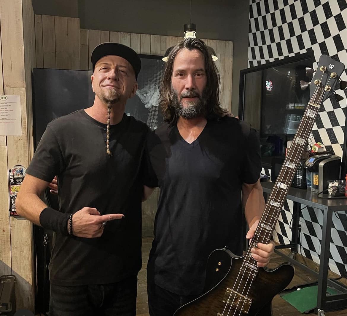 Bass Magazine tweet media