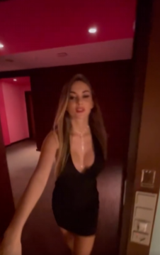 kayla tweet media