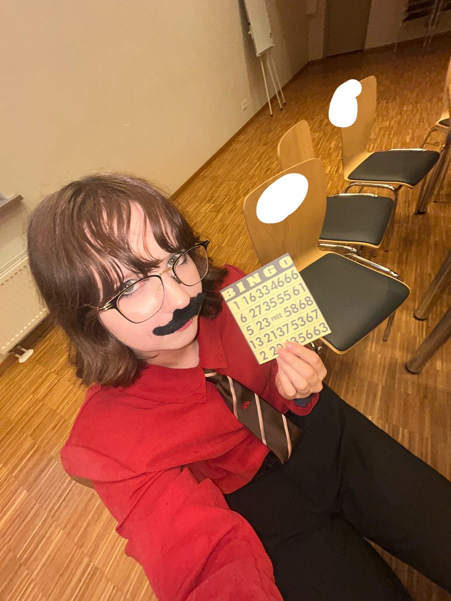 lev.🦦 tweet media