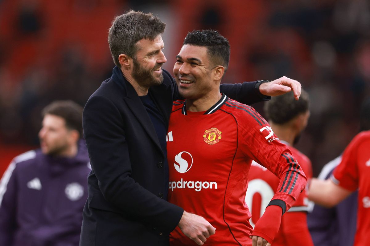 Cantona Collars AKA Larry tweet media
