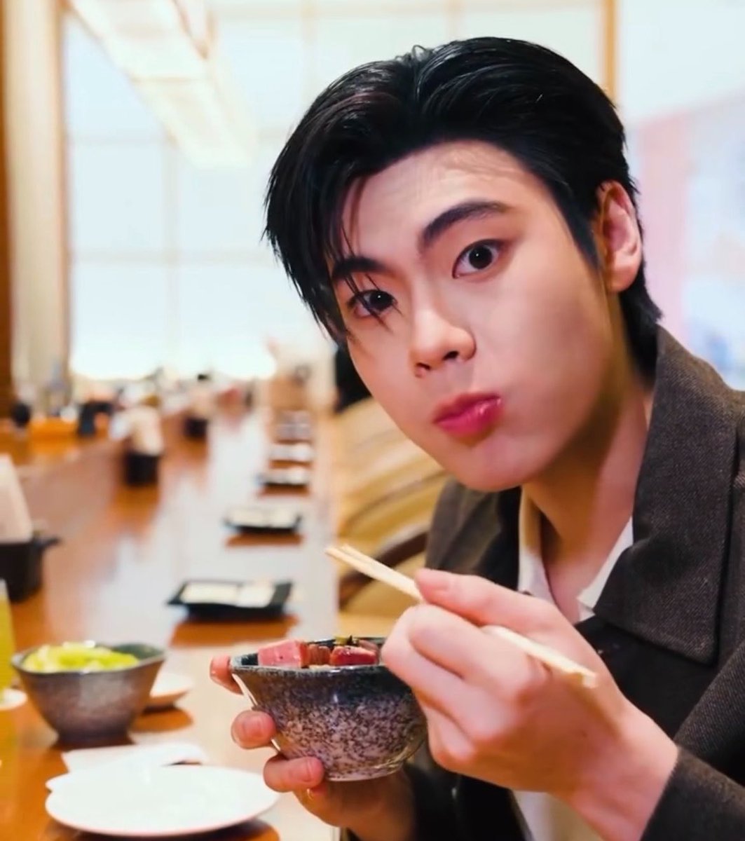 โดนไอแดงตก tweet media