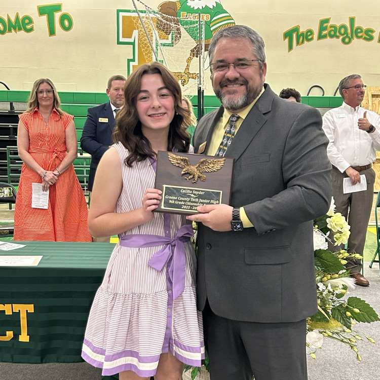 gctjrhigh's tweet photo. Congrats to our GCTJHS Citizenship Award Winners!  8th - Bennett Johnson &amp; 9th Cecilia Snyder. Great Day To Be A Jr Eagle! 🦅 https://t.co/f3UFmcWAm9