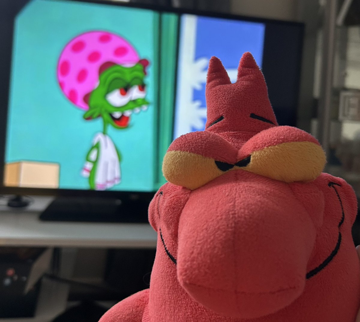 TICKY ! 🖍️ red’s silly rabbit… tweet media