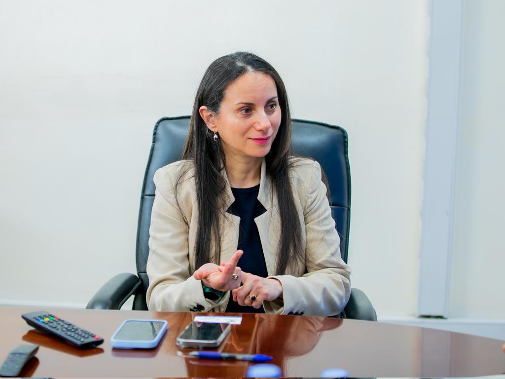 RwandaAgri's tweet photo. Today, Minister @T_Ndabamenye received Hajar Alafifi, CEO of @OCP_Africa and Chair of the Board of Rwanda Fertilizer Company (RFC), on a courtesy call. Discussions focused on strengthening ongoing partnership in fertilizer blending for soils and research to boost productivity. https://t.co/UjgqDrjks5