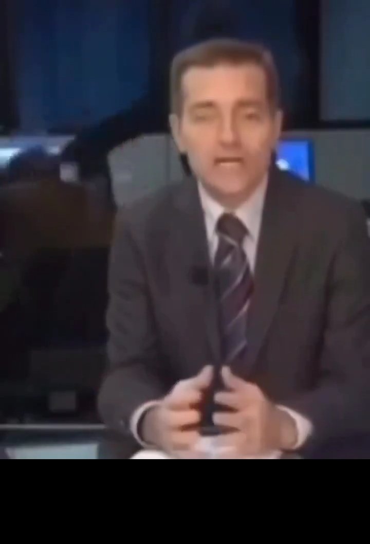 ImJustHere4X tweet media