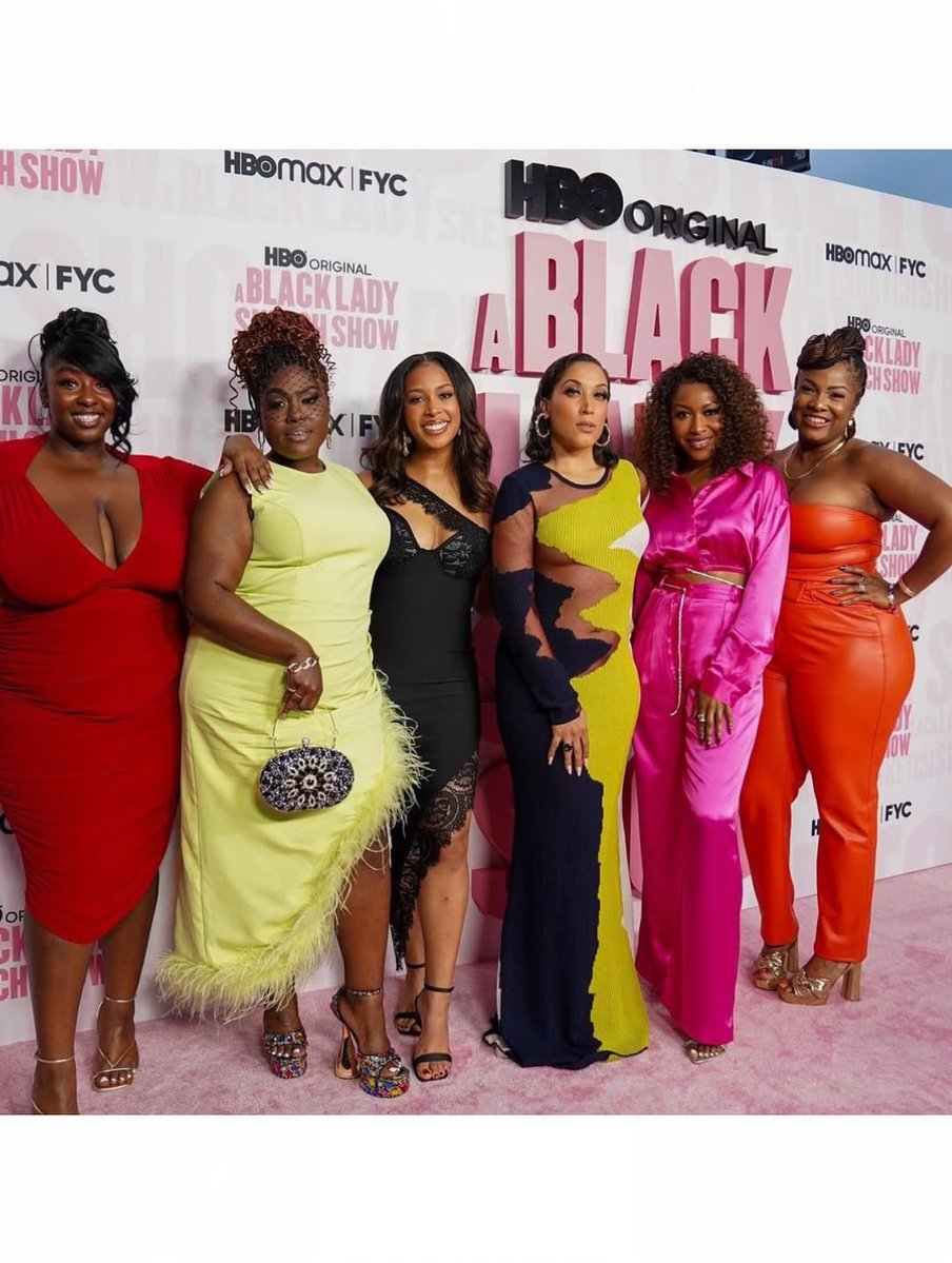 Robin Thede tweet media