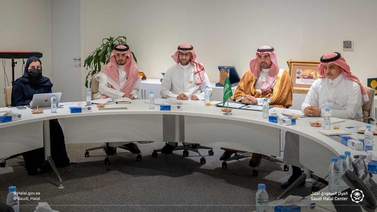 المركز السعودي لحلال tweet media