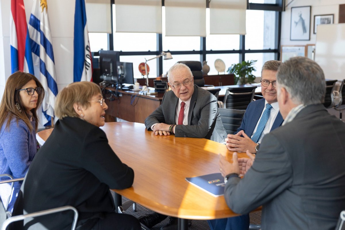 Presidencia Uruguay tweet media