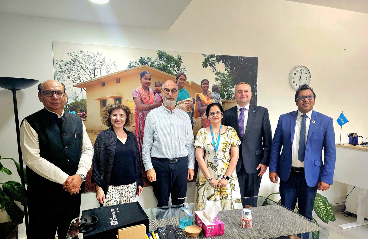 Aktaruddin_UN's tweet photo. Great meeting with @UNICEFIndia on strengthening strategic partnership to engage more @UNVolunteers advancing impact for children and communities across #India. 34 UN Volunteers are currently contributing to UNICEF’s mission nationwide. @UNVAsiaPacific @UNinIndia
@UNICEFIndiaRep https://t.co/ptkboHcHTI