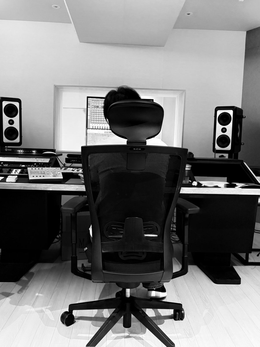 Minzy tweet media