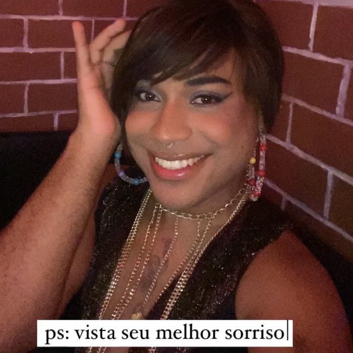 faiska___'s tweet photo. ganhei milzão por fazer uns babados com i.a. no trabalho https://t.co/jDQj60zLbR