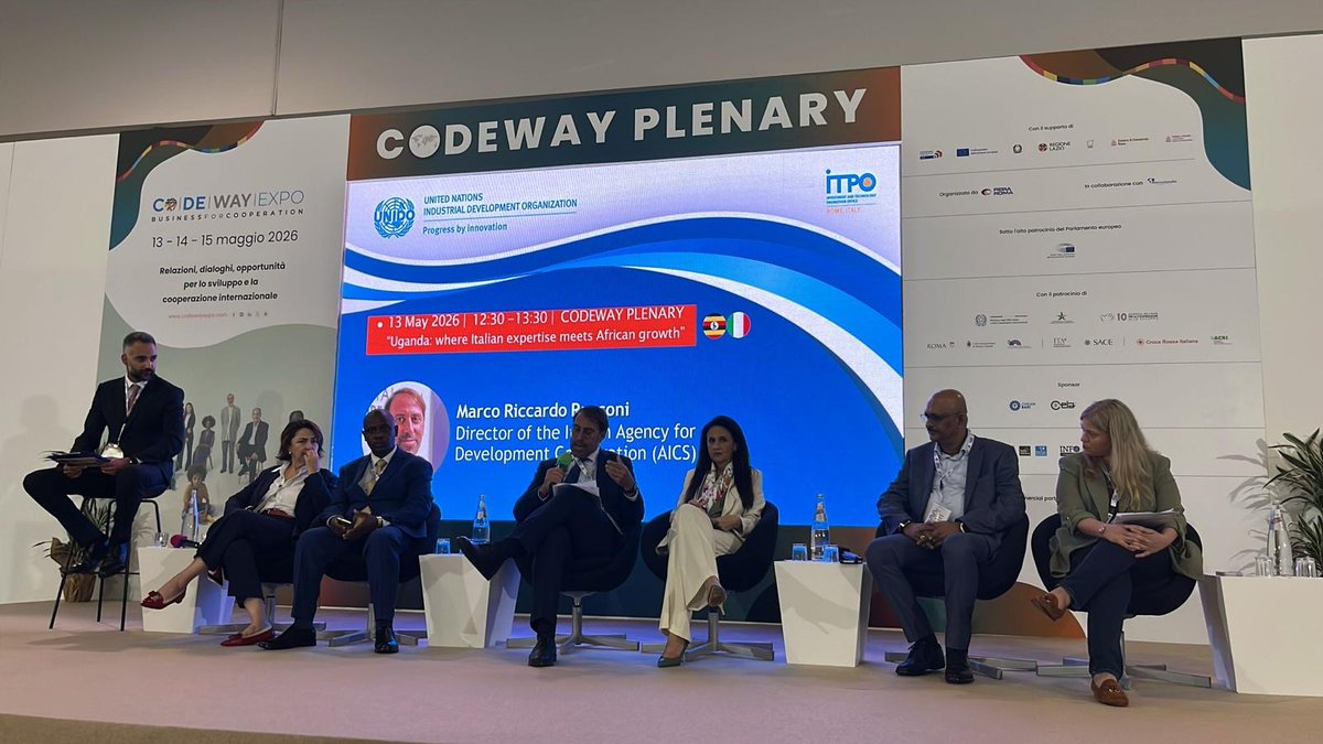 ITPO_Italy's tweet photo. Day 1 at #Codeway opened with our plenary session "#Uganda: Where Italian Expertise Meets African Growth"🇺🇬🇮🇹 joined by high-level representatives from our project donor, local ministries, and private-sector success cases from both countries.
Stay tuned!🔗https://t.co/3reTgArXb6 https://t.co/wJo7VUxmlN
