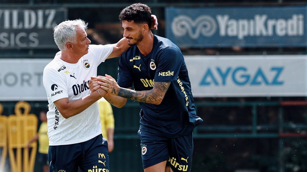 Fener10line tweet media