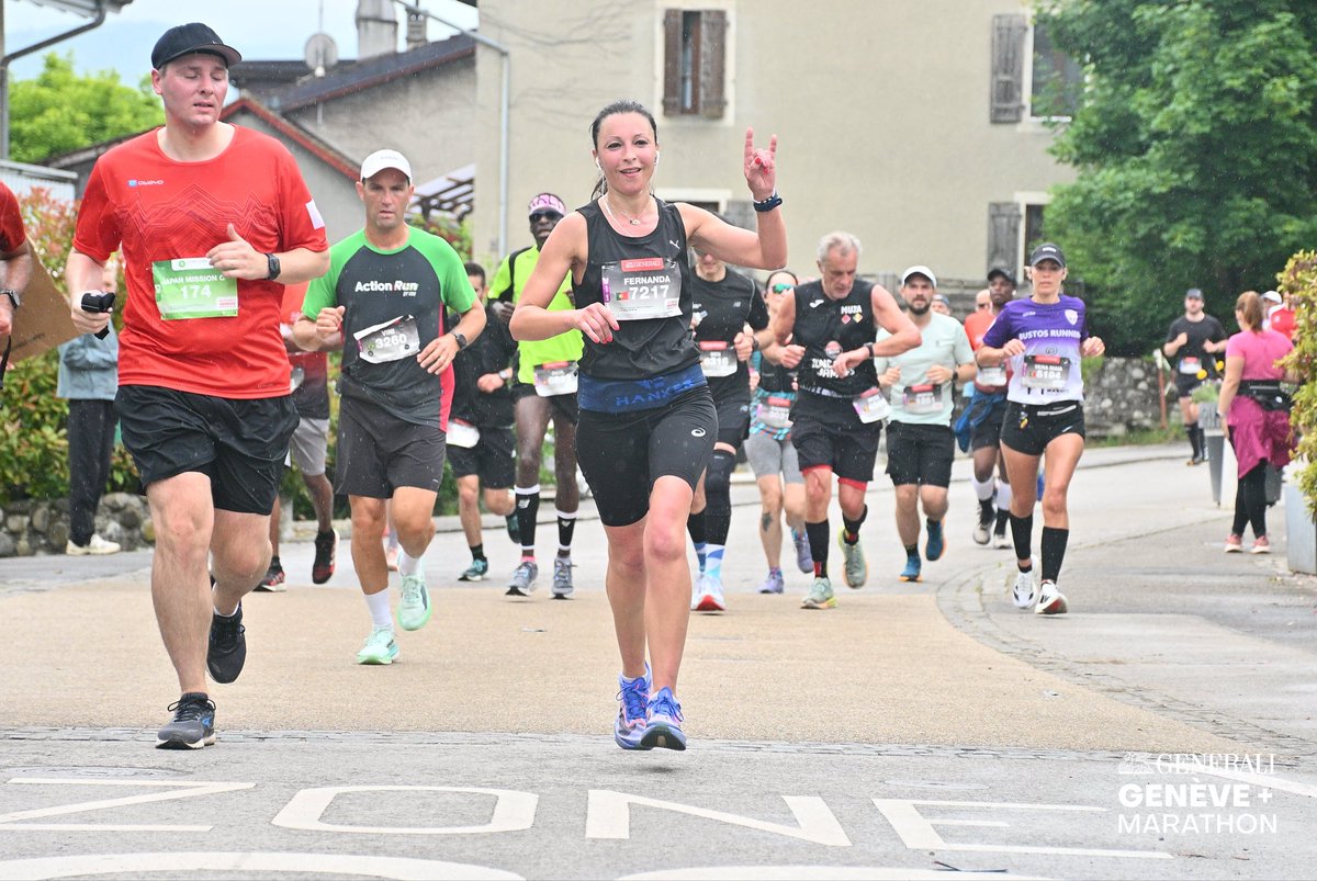 Alves22Nanda's tweet photo. 🇨🇭 Generali Marathon Genève 🇨🇭

📍Genève
🏁42km
⏱️3:53:37
#generalimarathongeneve https://t.co/n7P4oq1ir3