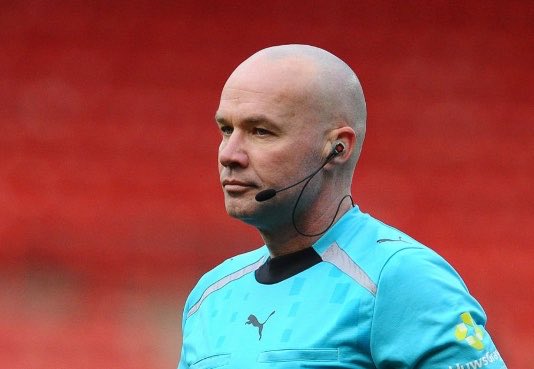 Arsenal Touchline tweet media