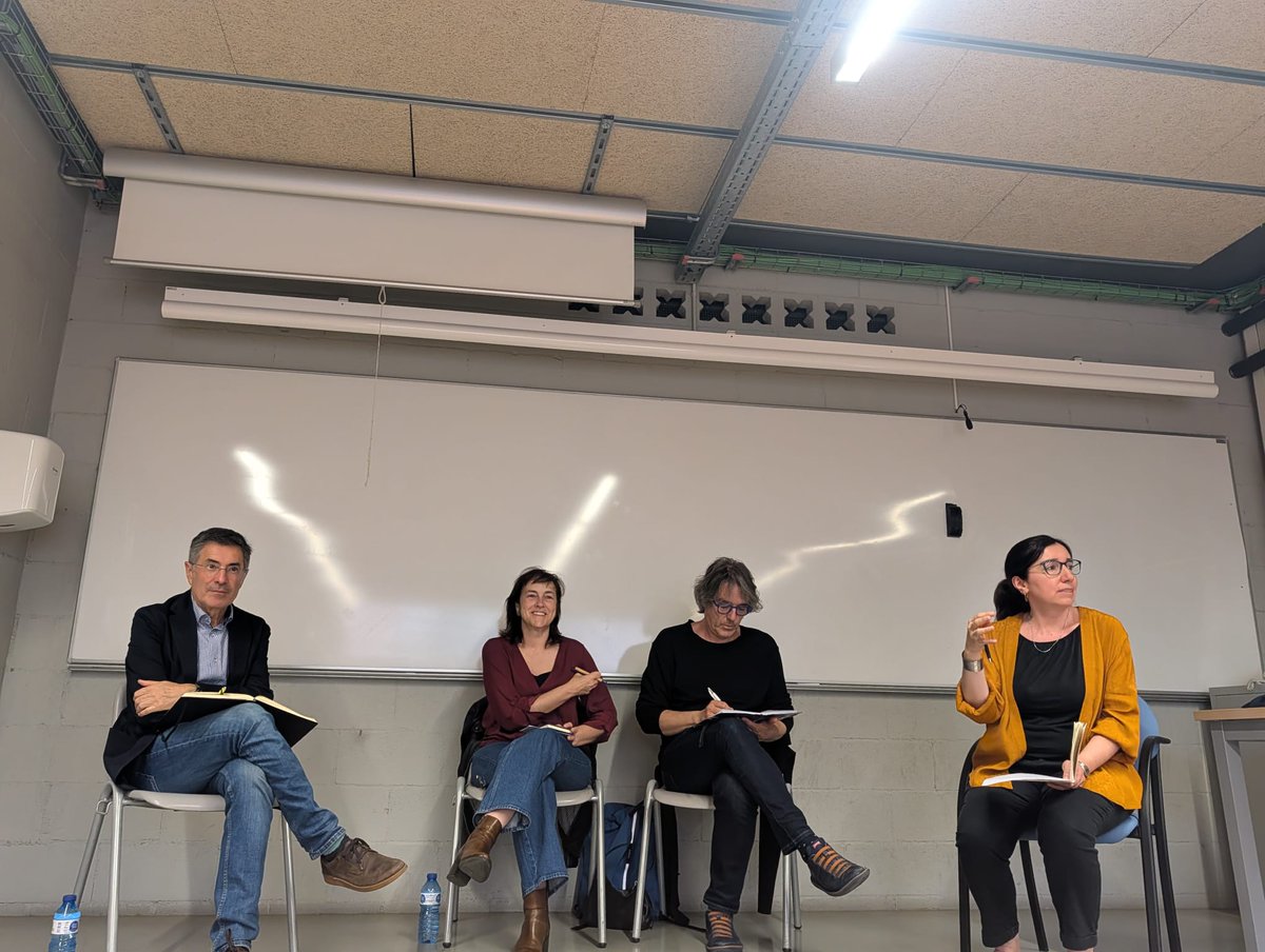 Geografia_UAB's tweet photo. Ahir @asunblancor de @Geografia_UAB va participar en aquesta jornada sobre turisme urba que es farà a Barcelona, amb altres "espases" en aquest camp.👏👏 https://t.co/cDU1wVHQRg