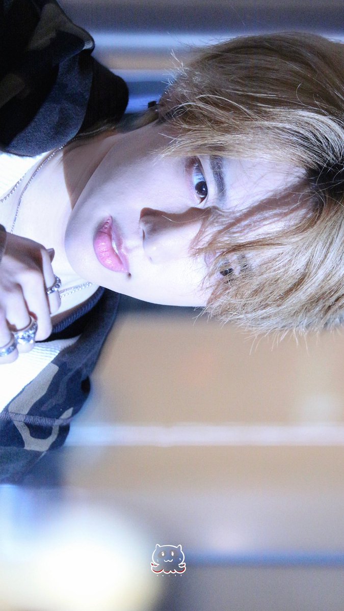 rainieeeeetclsy's tweet photo. 260513 아돌라 퇴근

#선우 #SUNWOO 
#더보이즈 #THEBOYZ https://t.co/88Uet0yY4a