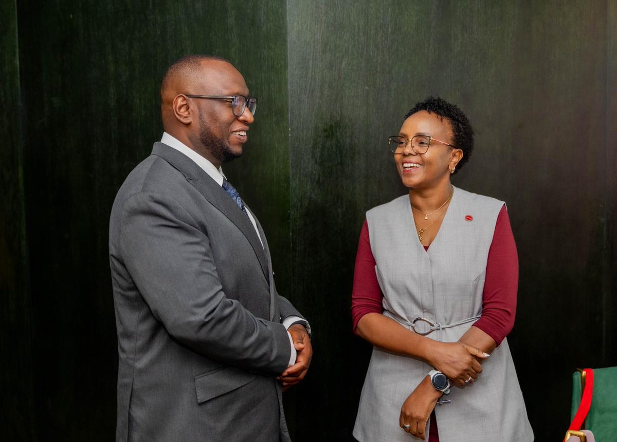 AbsaKenya's tweet photo. That narrative is changing. East Africa is emerging as a strategic growth and investment hub, with global corporates choosing Kenya as a regional base for expansion across Africa.
#AbsaCIB #InvestedinYourStory #TradeFinance #TransactionalBanking #YourStoryMatters
2/4 https://t.co/tGjaaFzhJJ