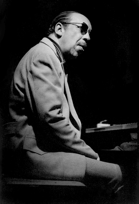 JazzRadioNow's tweet photo. Celebrating jazz pianist Red Garland, who was born on this day in 1923! (May 13, 1923 – April 23, 1984)
Enjoy his elegant tunes on several of our channels:
https://t.co/djq8392RNl
https://t.co/LchxQmtV2v
https://t.co/PhvceDah6i

#RedGarland #PianoJazz #JazzRadio https://t.co/zJxPoar30W