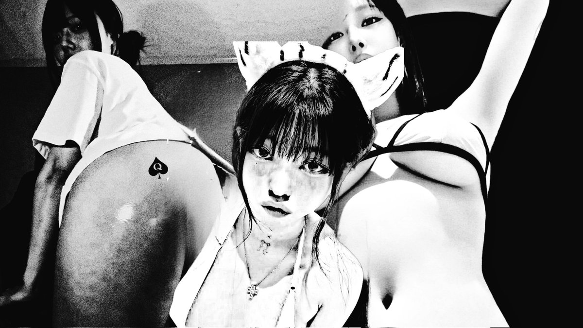 미나 • M⃟ 𝗶𝗻𝗮. 🇰🇷 tweet media