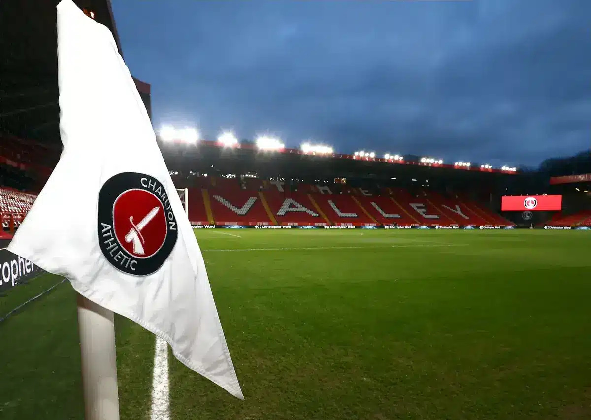 Forever Charlton tweet media