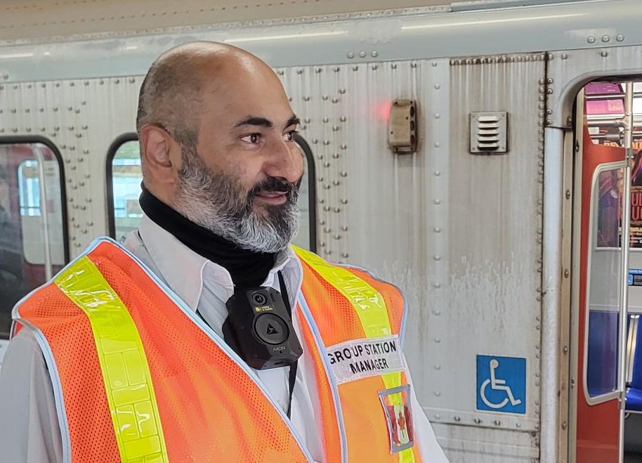 TTCNewsroom's tweet photo. The #TTC has started rolling out body-worn cameras to stations staff as we move to increase safety on transit.
Learn more at: https://t.co/AXClYUobzE https://t.co/KIpExVmIBi