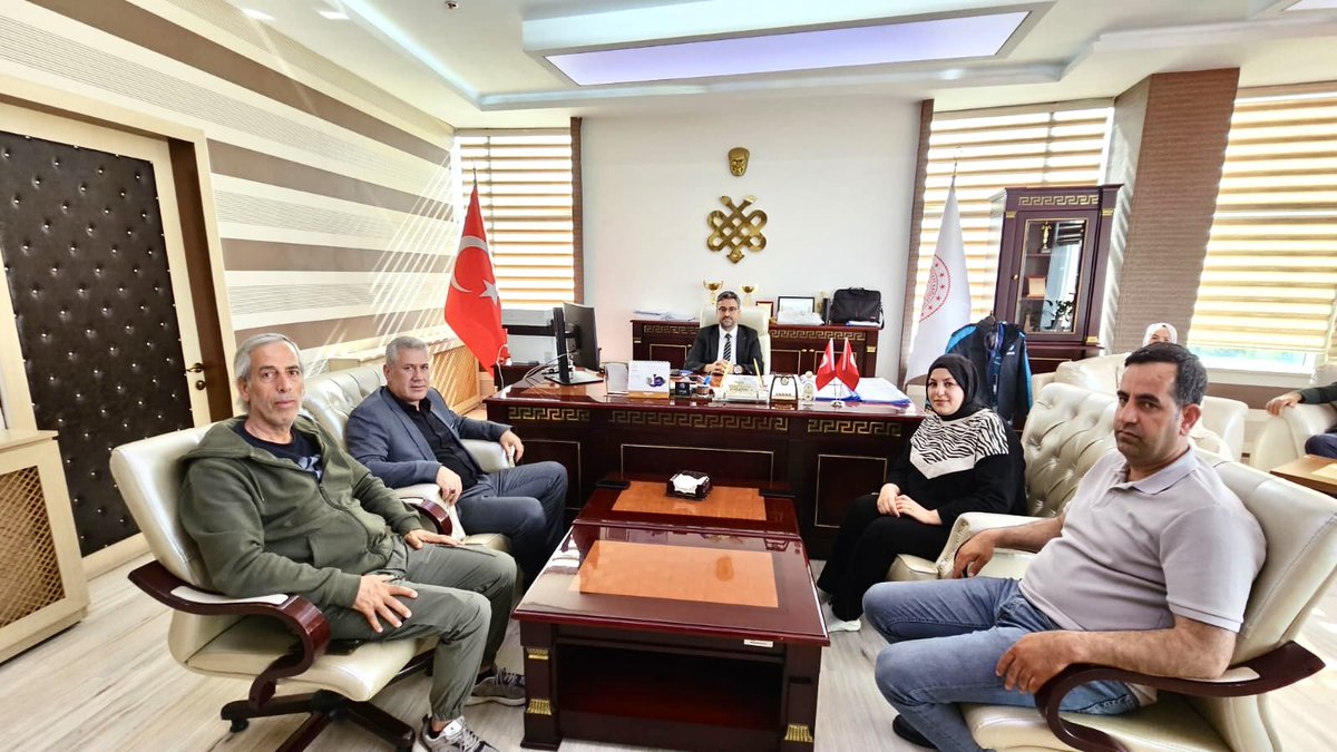 Naim Tan 🇹🇷🇹🇷💛❤️ tweet media
