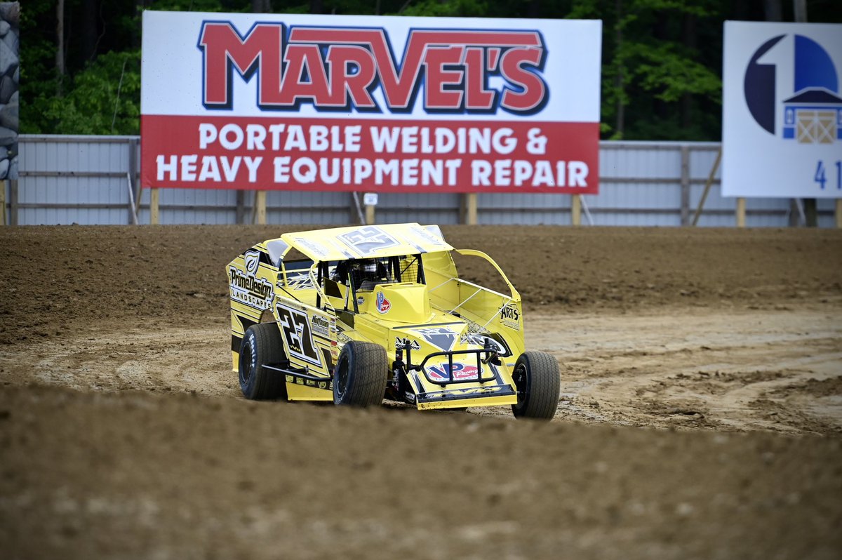 SuperDIRTcar's tweet photo. โฑ๏ธ Tanner Van Doren aka TVD takes the top spot in Hot Laps! He grabs $100 for his efforts from #JAMPerformance!
@thegtownspdwy | @dirtvision https://t.co/FlcMVdcS9S