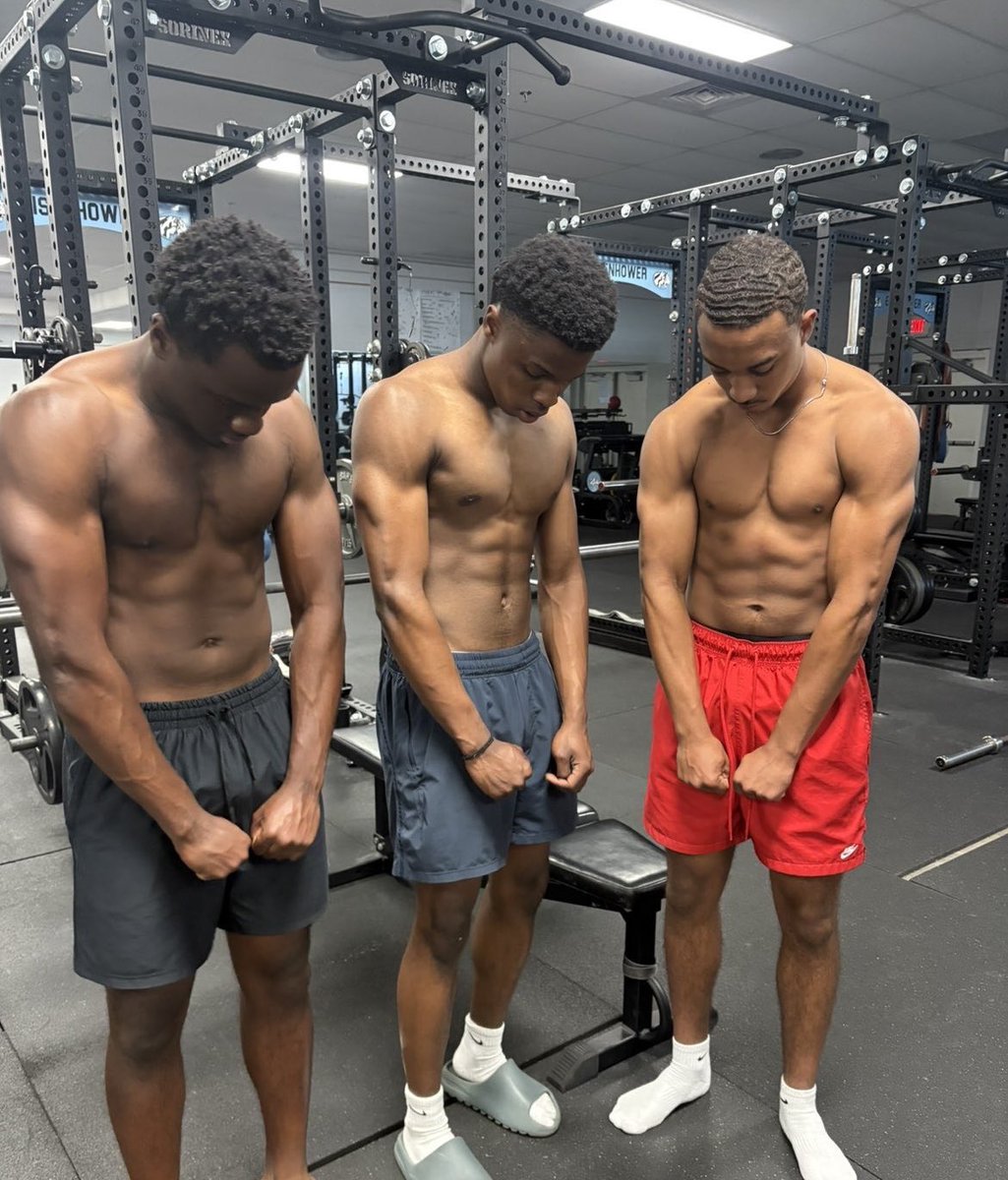 BraylonLies2's tweet photo. Work💯💪🏾 https://t.co/cOg8nYvyFc