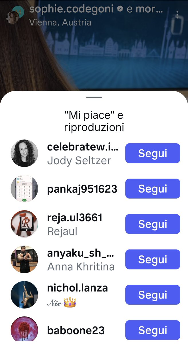 Manuel00998811's tweet photo. #coatters #prelemi #zeudiners #gfvip #Uominiedonne #jonita #falsissimo #verissimo #leiene #mediaset #LVB #verissimo
Ma questa fenomena 🤡 🤥#codegona che continua imperterrita a comprare likes fake sotto ad ogni post, possibile che non venga attenzionata da @AGCOMunica #AGCOM https://t.co/Ld8JskRqih
