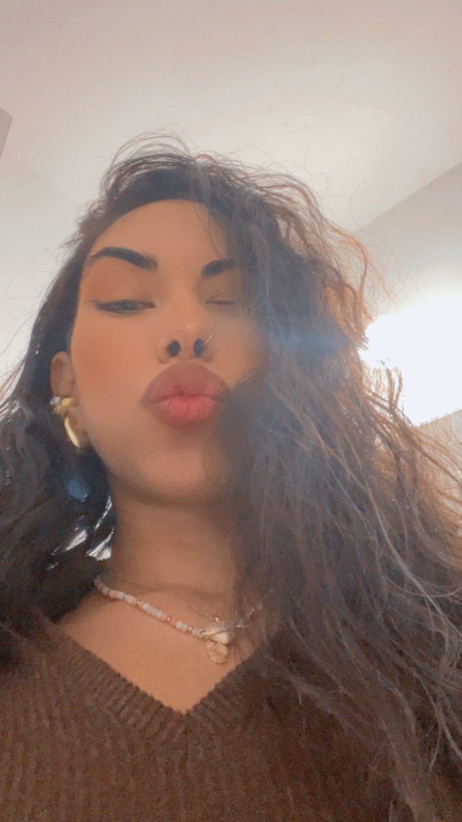 jess tweet media