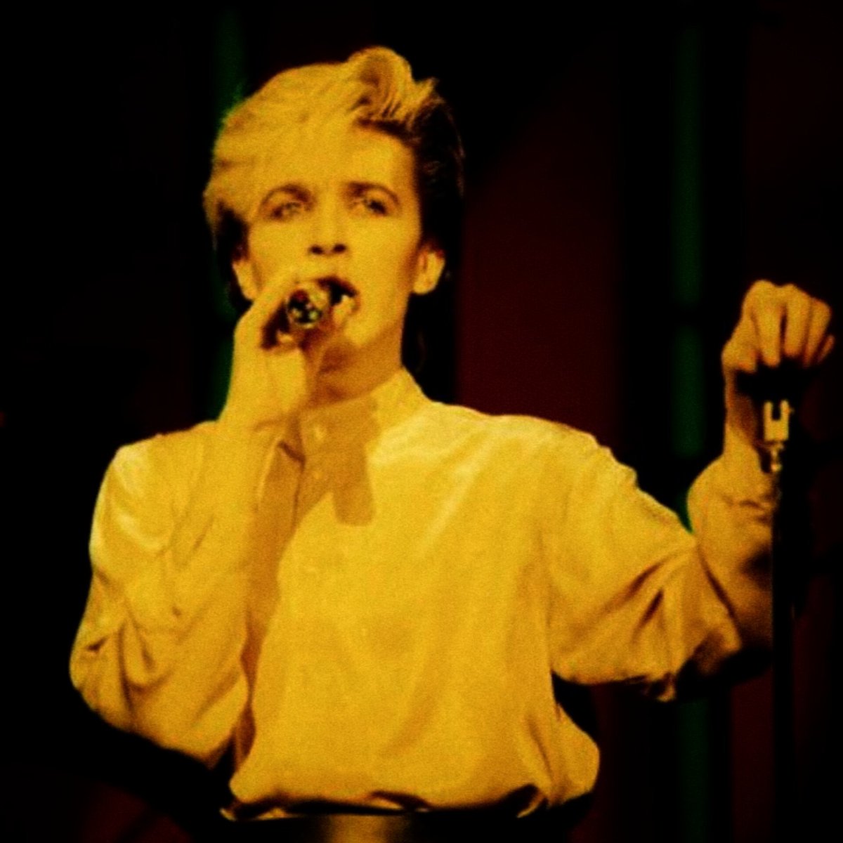 msdhpp's tweet photo. David Sylvian https://t.co/6Cm0uebMBm