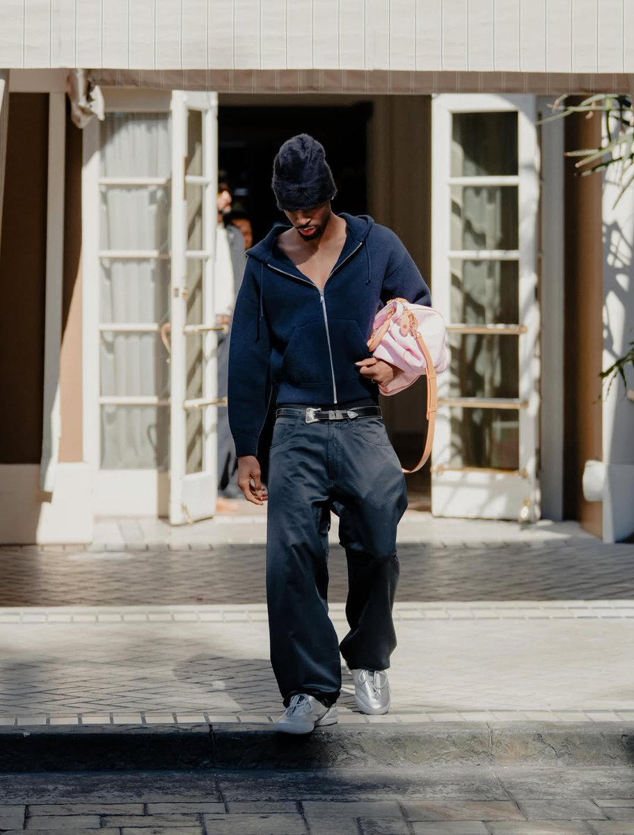 AthleteVanity's tweet photo. Shai did another sweep 📸 https://t.co/dK098CkD42