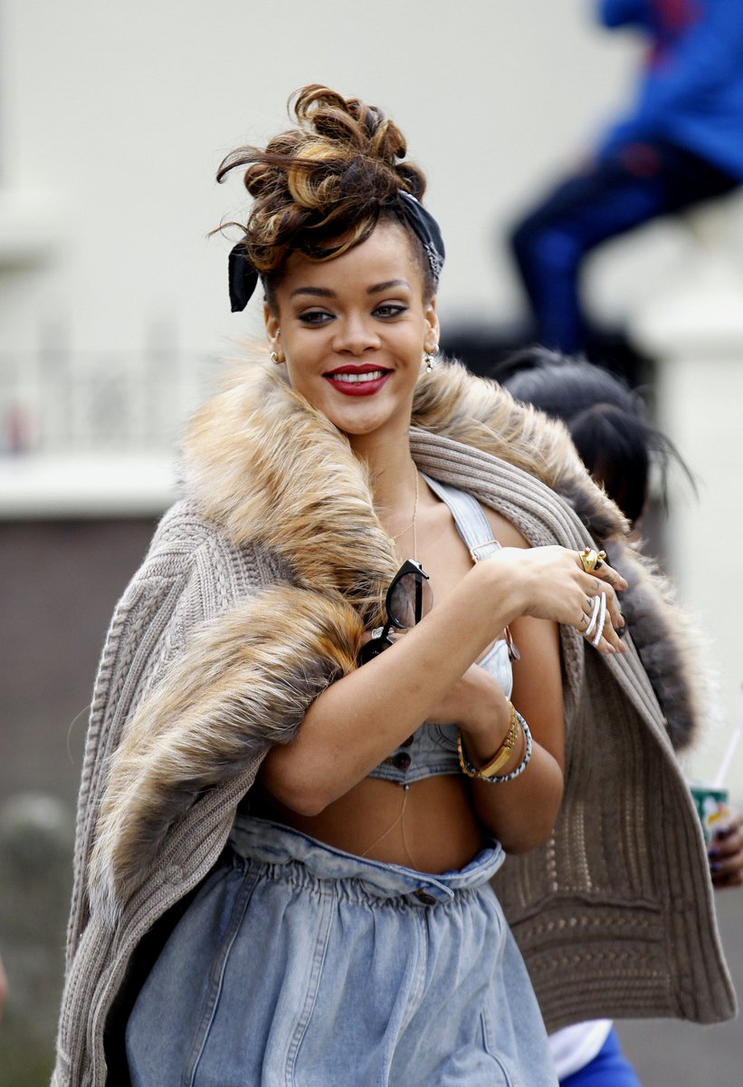 FentyStats tweet media